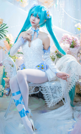 cos 艾西aiwest 初音 粉蝶花[42P-159M]