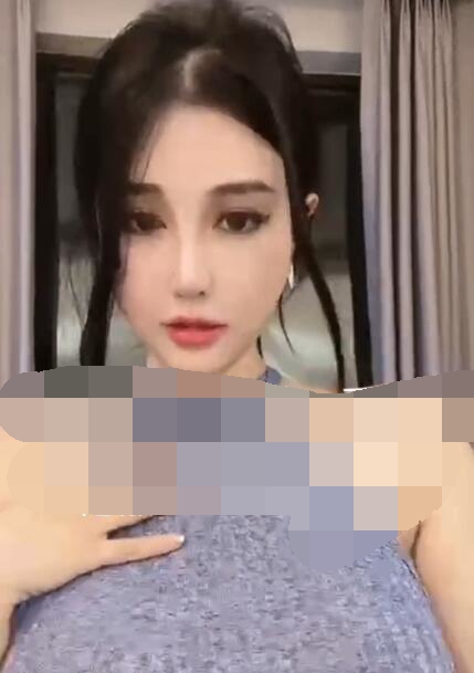 身材高挑的巨乳抖音小水amy 把自己给玩尿了1V95M