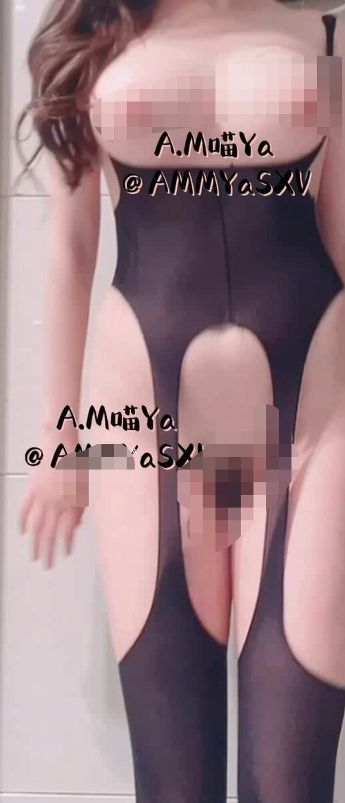 推特巨乳长腿女神【A.M喵Ya】VIP裸舞福利【185V1.05G】