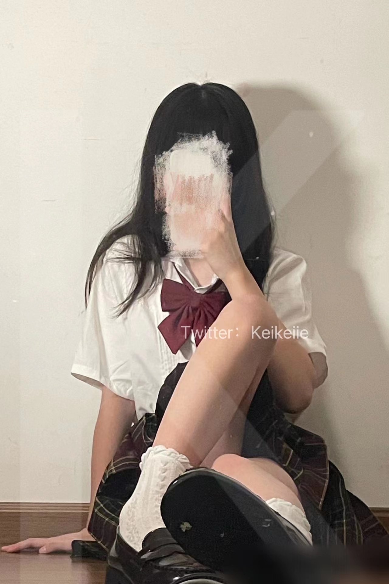 [补档]福利姬@keikeiie【54p14v 1.53G】