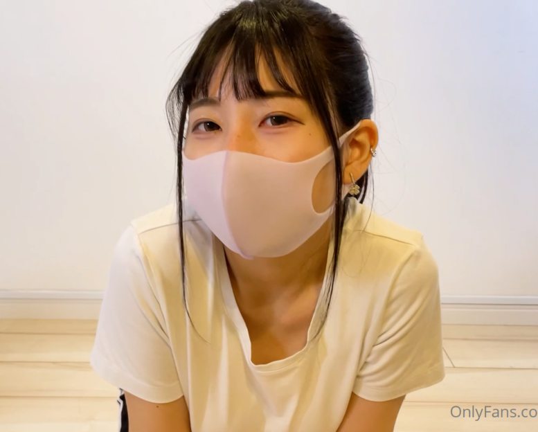 onlyfans超清纯日本妹子 yuiyui_cos 道具自慰 原版[1V-350M]