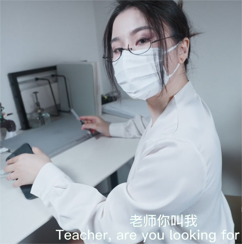 onlyfans版 娜娜 Nana_taipei  11.29 老师的肉色丝袜足交【2.25GB_1V 】