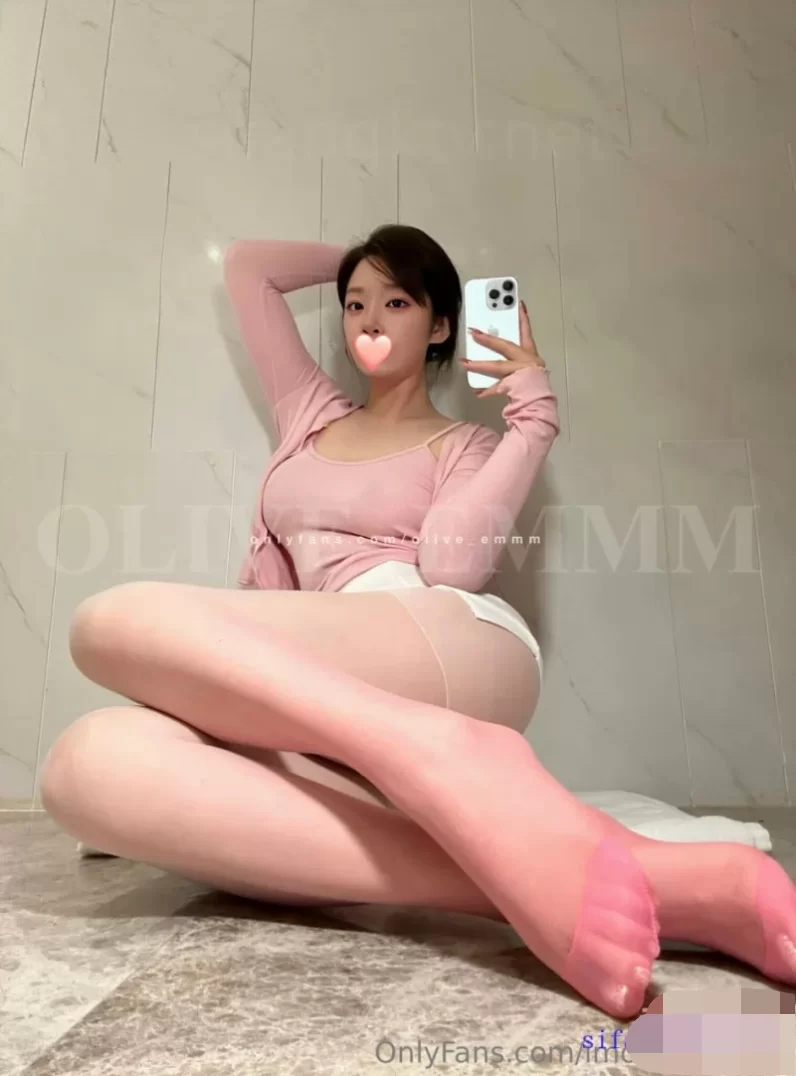 美臀女神❤️完美身材OF福利姬Olive34G全部合集 [npnv-34GB]