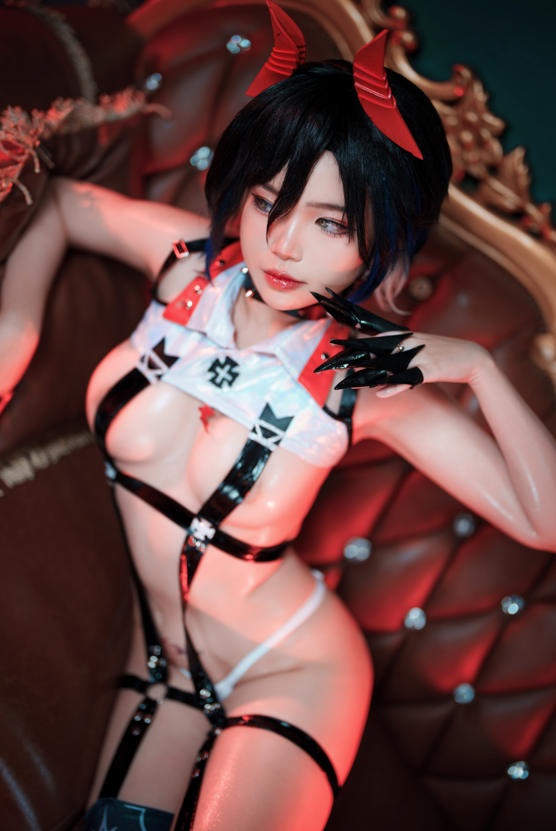 ZinieQ (ジニCosplayer) cosplay Ulrich Von Hutten – Azur Lane 碧蓝航线 胡滕【36P15V782M】