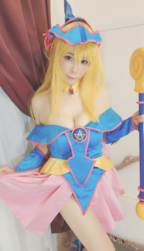 Okada Yui – Dark Magician Girl 【153P180M】