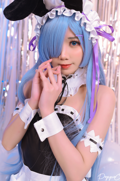 PoppaChan cosplay Rem – ReZero