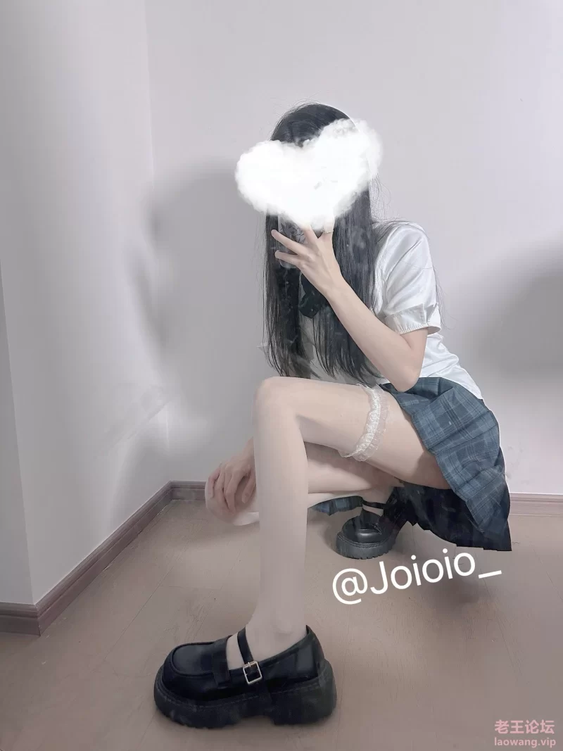 把堂妹JoJo调教成为吃精液和尿液母狗 [73V-17.3GB]