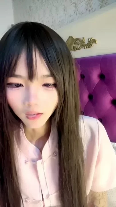 乖巧可爱的少萝小甜甜-骨感小木马-19岁小女友学妹 [11V-5.34GB]