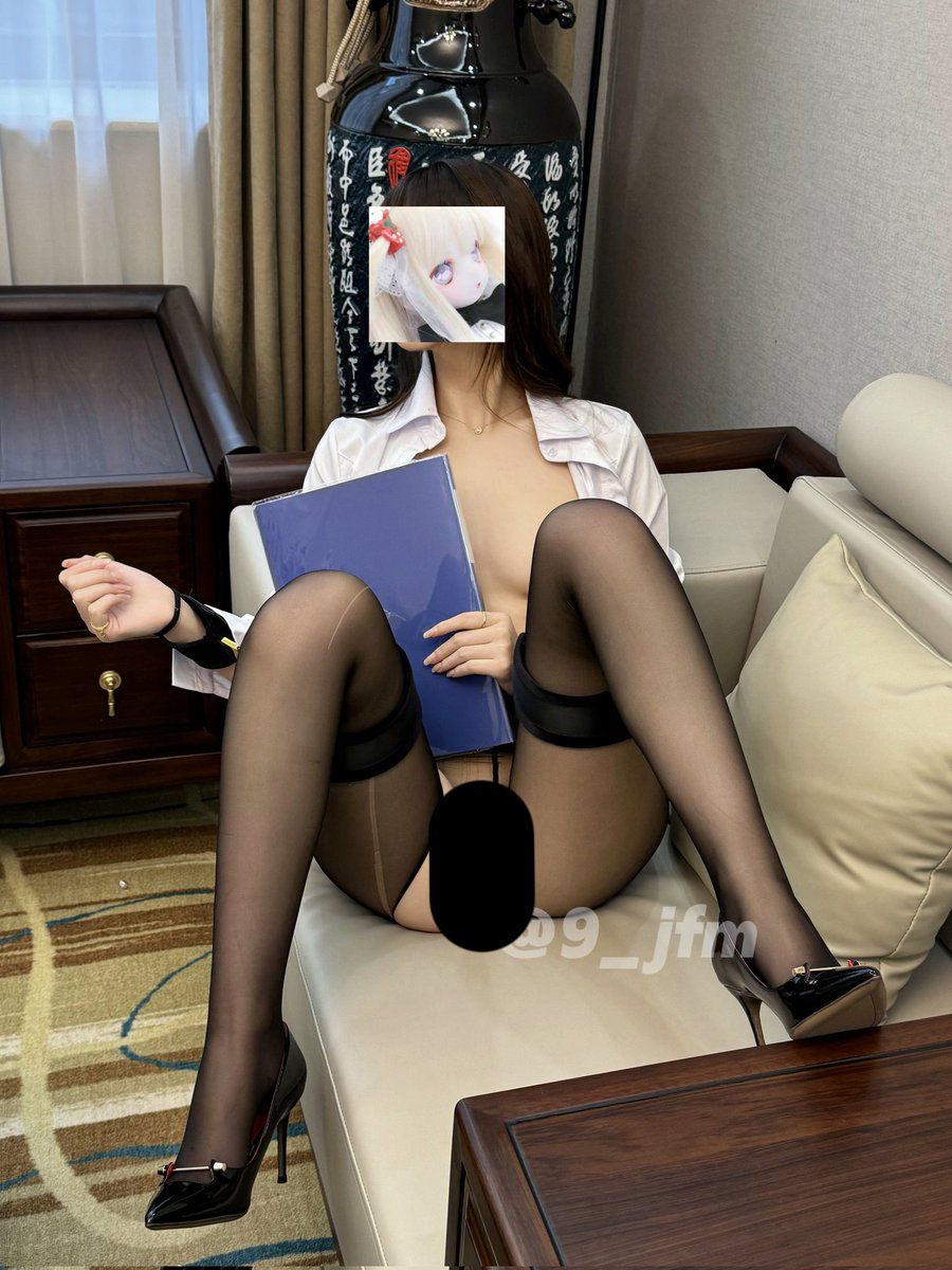 新]推特丸崽咯咯哒的一天丸崽vlog[432PNV][1.82G百度云] | 精选Porn