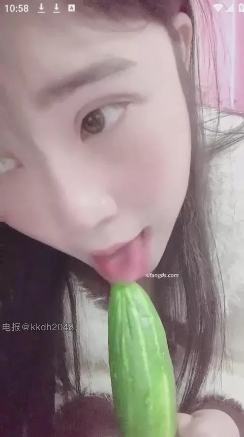 精选一对一美女打飞机视频12 [45V-9.5g]