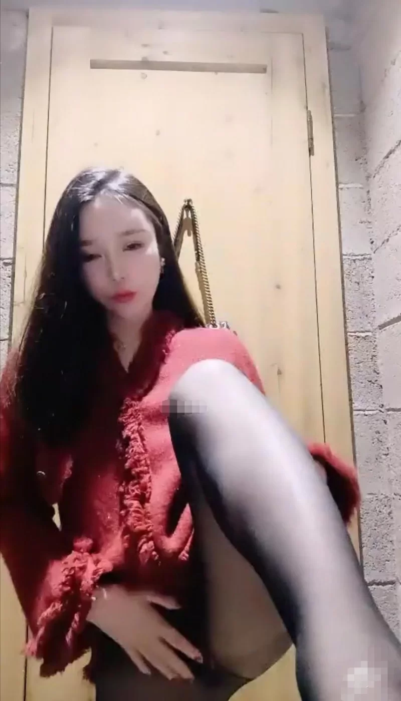 樱子咔哇伊 胴体的吸引