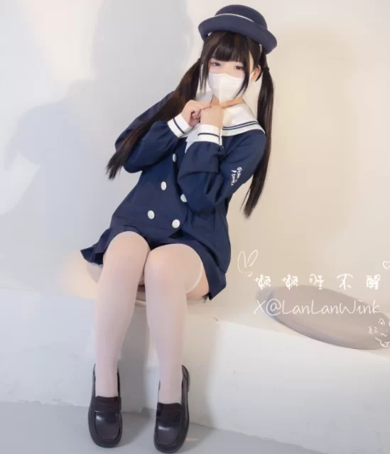 《懒懒睡不醒》 jk萝莉的捆绑艺术！ [2v-622m]