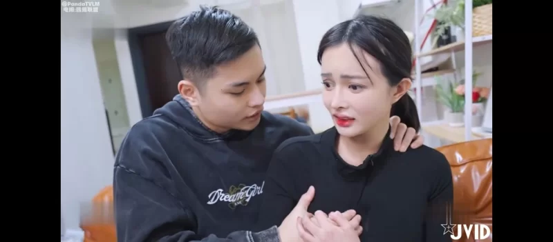 #优娜 早期作品 河堤中奖卻失忆…溫柔的假男友 [1v-308m]